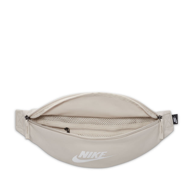 Nike Heritage DB0490-104